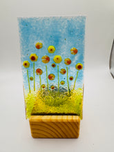 Load image into Gallery viewer, Daffodil Tealight holder