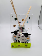 Load image into Gallery viewer, Colourful Sheep diffuser bottle