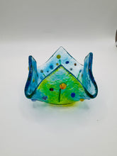 Load image into Gallery viewer, Meadow Flower Tealight Holder small