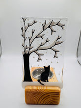 Load image into Gallery viewer, Winter Cat Tea-light Holder