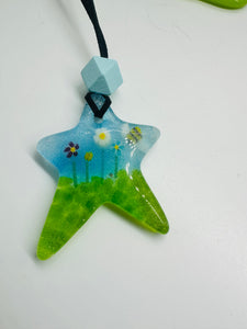 Summer meadow Star Necklace with bead detail