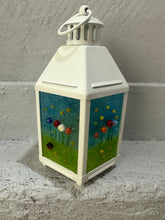 Load image into Gallery viewer, Meadow Flower Lantern