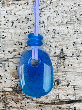 Load image into Gallery viewer, Blue fade Necklace with  bead detail