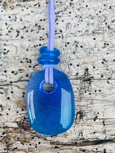 Blue fade Necklace with  bead detail