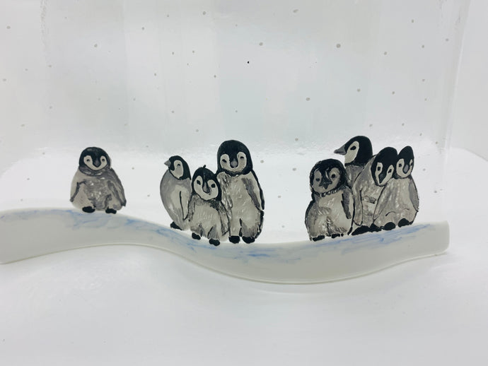 Penguin Self standing
