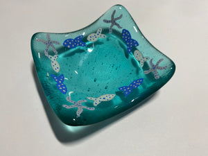 Handmade fused glass deep dish / tealight holder / trinket tray with fish and star fish detail 